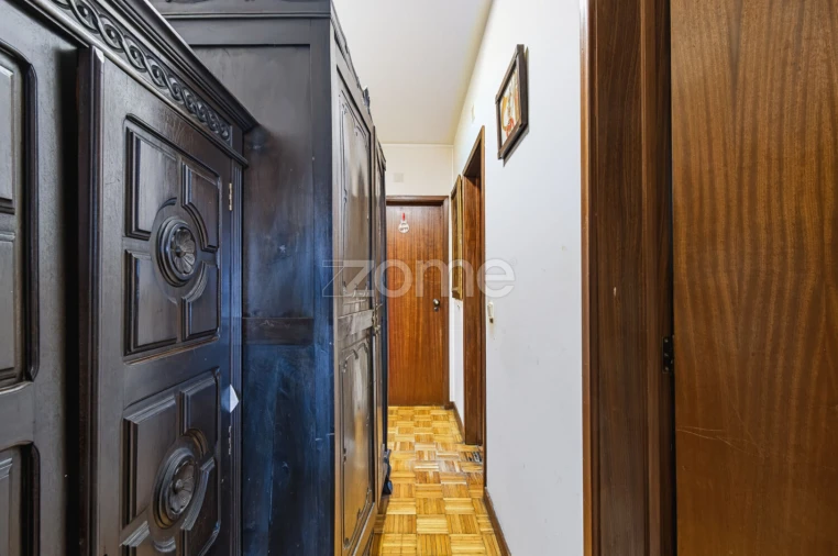 Apartamento T3 para Venda em Pedrouços Foto 21