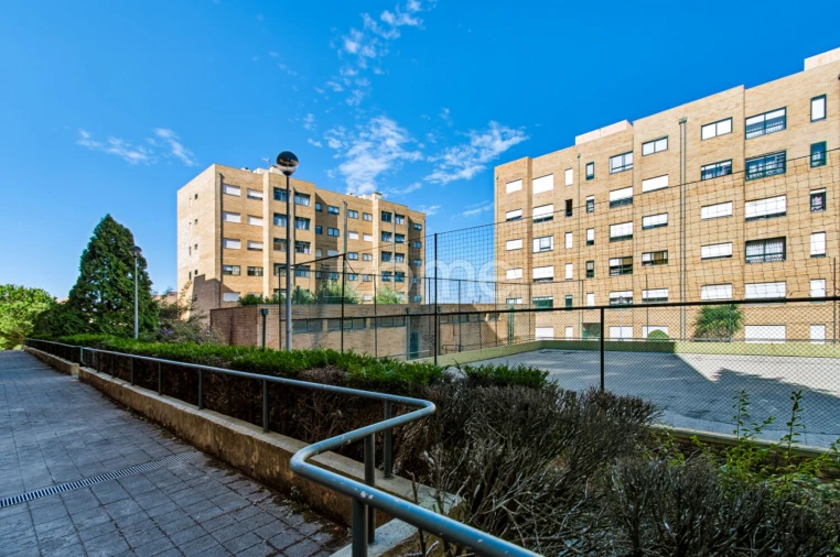 Apartamento T3 para Venda em Pedrouços Foto 4