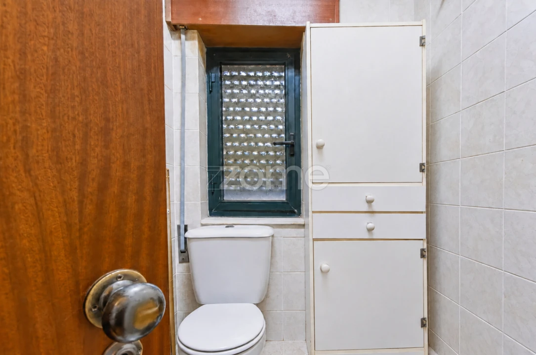 Apartamento T3 para Venda em Pedrouços Foto 19