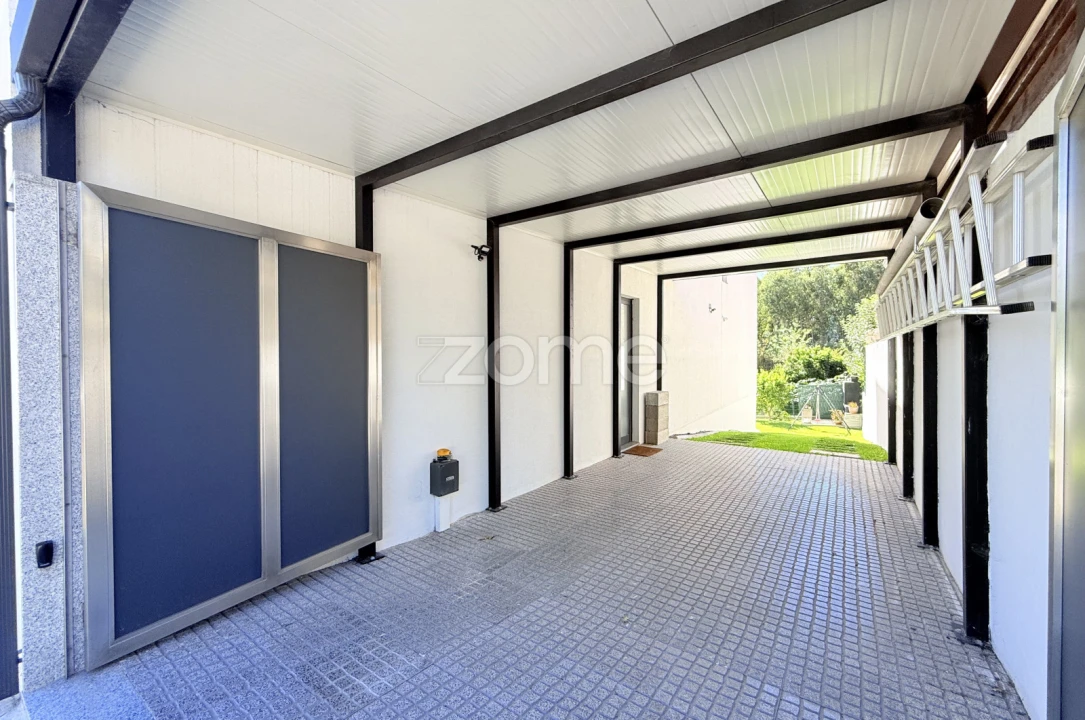 Moradia T3 para Venda em Vermoim Foto 44
