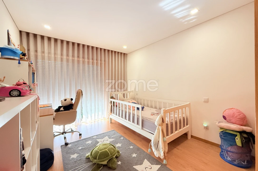 Moradia T3 para Venda em Vermoim Foto 30
