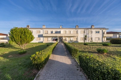 Apartamento T2 para Venda em Seide
