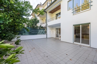 Moradia T4 para Venda em Lomar e Arcos