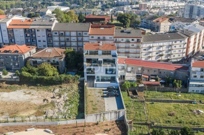 Apartamento T3 para Venda em Braga (Maximinos, Sé e Cividade)
