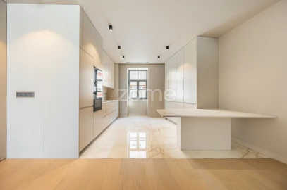 Apartamento T3 para Venda em Braga (Maximinos, Sé e Cividade)
