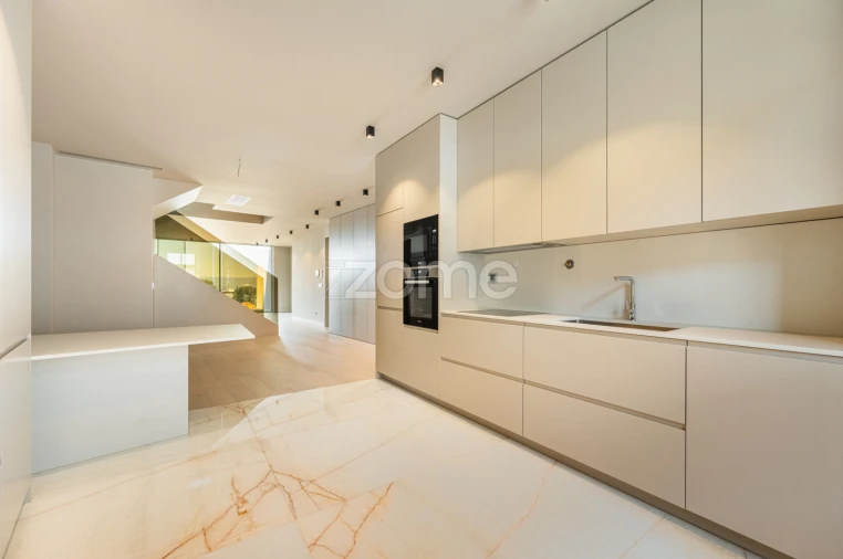 Apartamento T3 para Venda em Braga (Maximinos, Sé e Cividade) Foto 10