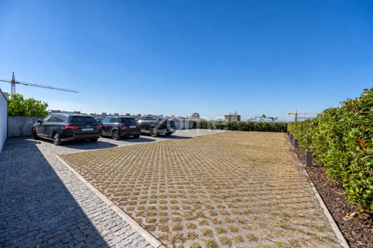 Apartamento T3 para Venda em Braga (Maximinos, Sé e Cividade) Foto 36