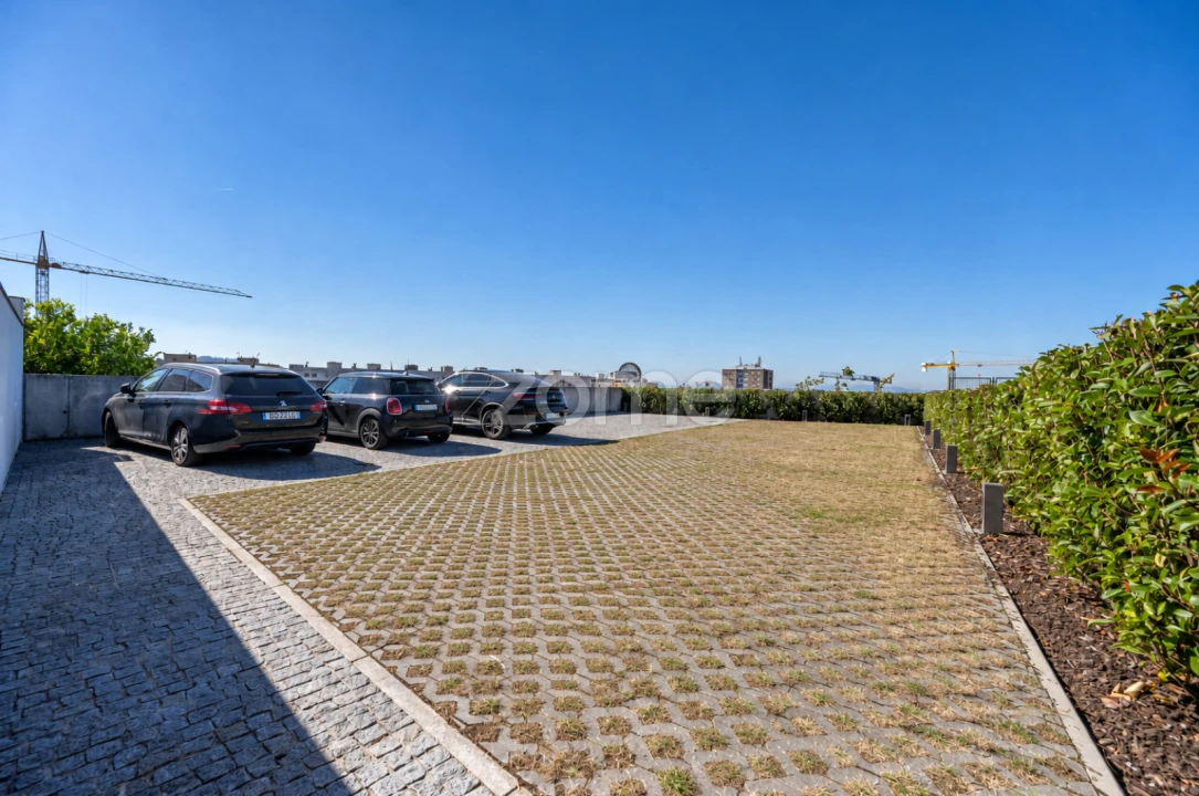 Apartamento T3 para Venda em Braga (Maximinos, Sé e Cividade) Foto 36