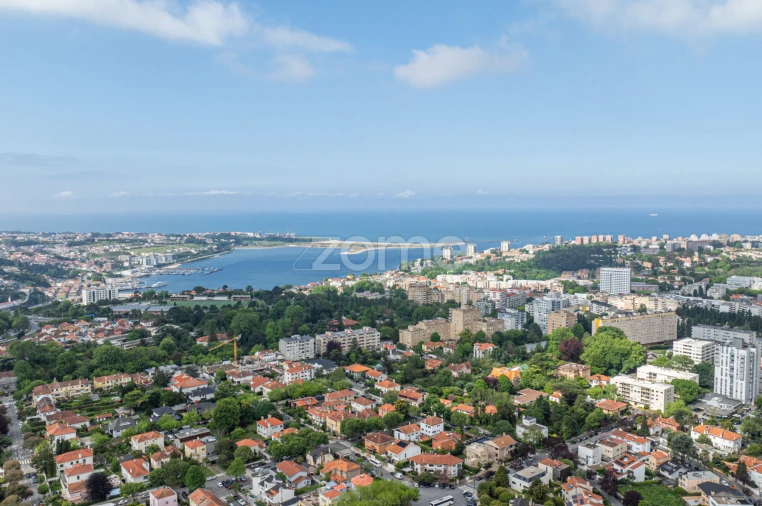 Apartamento T1 para Arrendamento em Lordelo do Ouro e Massarelos Foto 4
