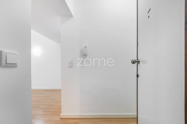 Apartamento T1 para Arrendamento em Lordelo do Ouro e Massarelos Foto 10