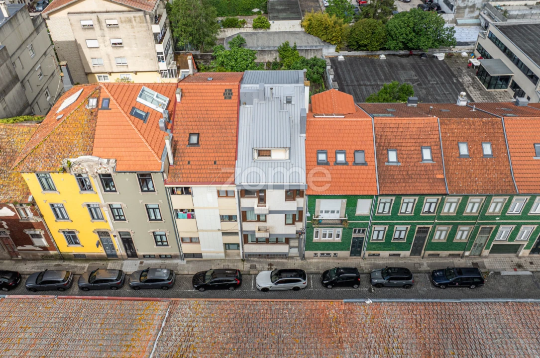 Apartamento T1 para Arrendamento em Lordelo do Ouro e Massarelos Foto 8