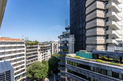 Apartamento T3 para Venda em Arroios