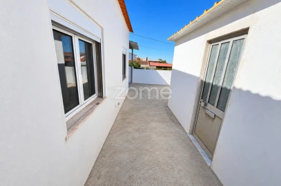 Moradia T3 para Venda em São Martinho do Bispo e Ribeira de Frades