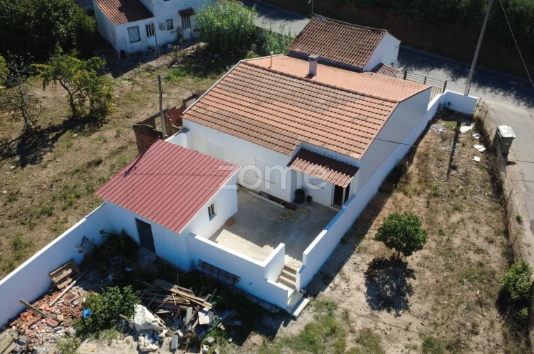 Moradia T3 para Venda em São Martinho do Bispo e Ribeira de Frades Foto 4