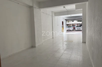 Garagem para Venda em Massamá e Monte Abraão