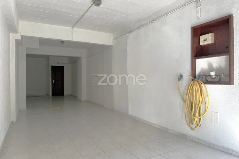 Garagem para Venda em Massamá e Monte Abraão Foto 6