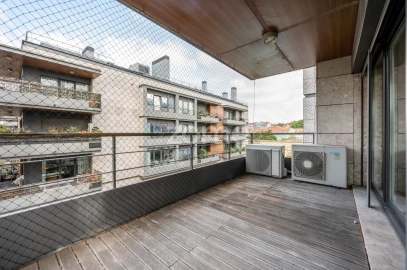 Apartamento T3 para Arrendamento em Belém