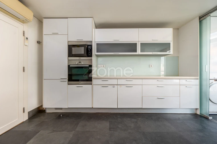 Apartamento T3 para Arrendamento em Belém Foto 9