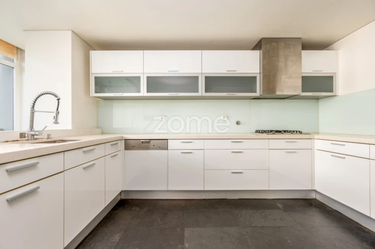 Apartamento T3 para Arrendamento em Belém Foto 11