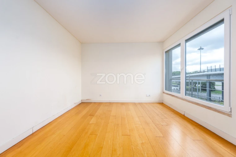 Apartamento T3 para Arrendamento em Belém Foto 24