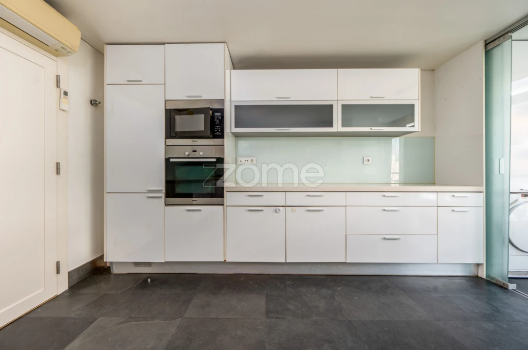 Apartamento T3 para Arrendamento em Belém Foto 9