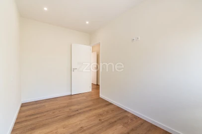 Apartamento T3 para Venda em Braga (Maximinos, Sé e Cividade)