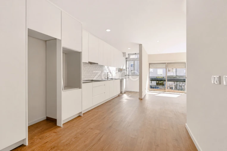 Apartamento T3 para Venda em Braga (Maximinos, Sé e Cividade) Foto 6