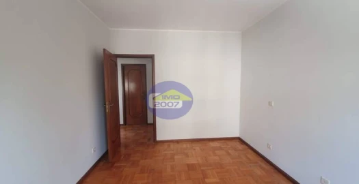 Apartamento para Venda em Oliveira do Douro