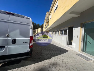 Apartamento T4 para Venda em Canedo, Vale e Vila Maior