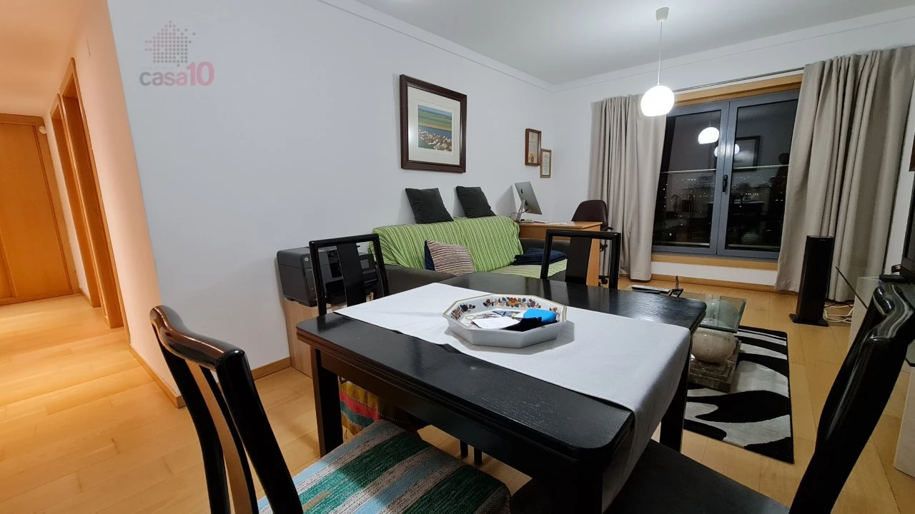 Apartamento T1 para Venda em Parque das Nações Foto 5