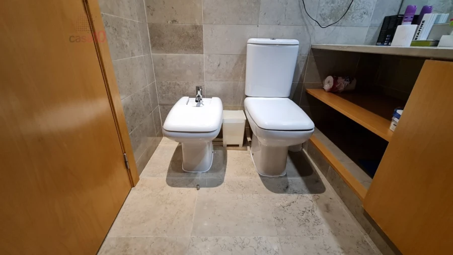 Apartamento T1 para Venda em Parque das Nações Foto 15