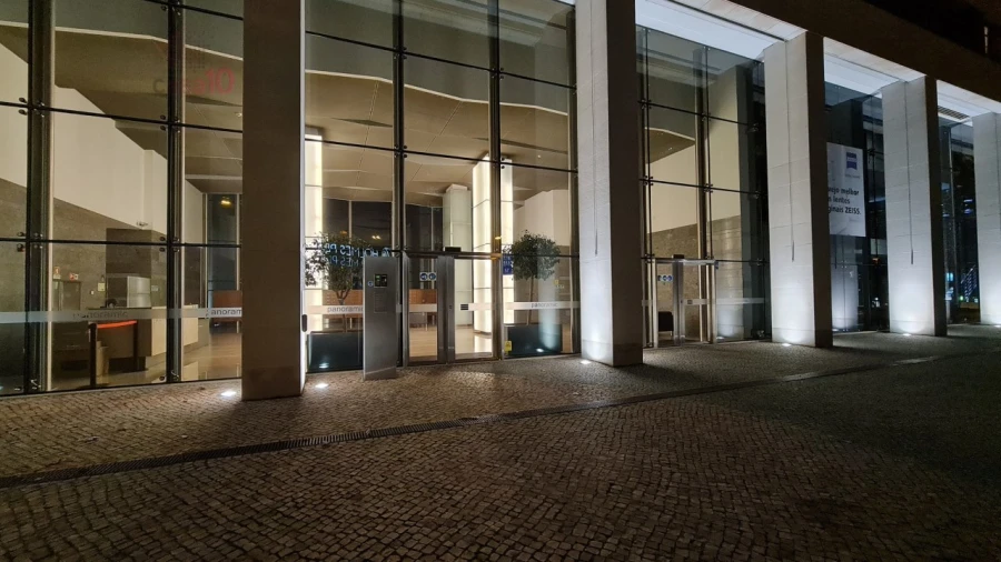 Apartamento T1 para Venda em Parque das Nações Foto 18