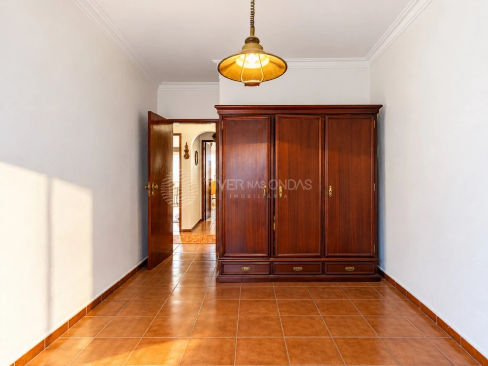 Moradia T10 para Venda em Charneca de Caparica e Sobreda Foto 20