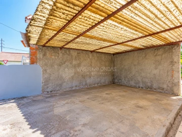 Moradia T10 para Venda em Charneca de Caparica e Sobreda