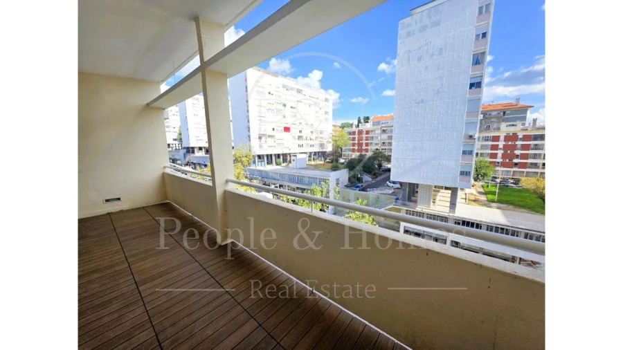 Apartamento T3 para Arrendamento em Estrela Foto 2