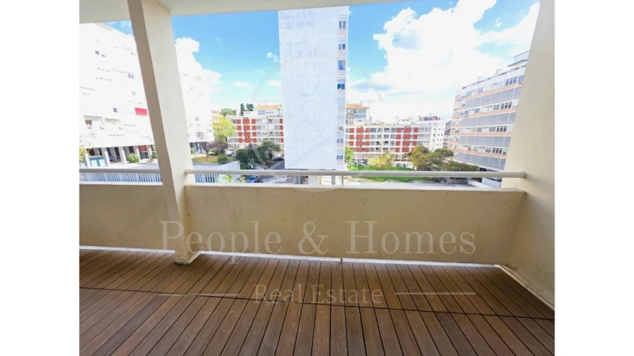 Apartamento T3 para Arrendamento em Estrela Foto 4