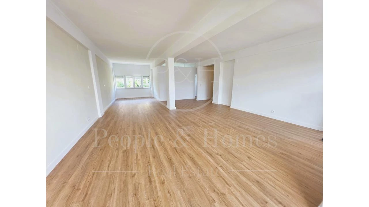 Apartamento T3 para Arrendamento em Estrela Foto 10