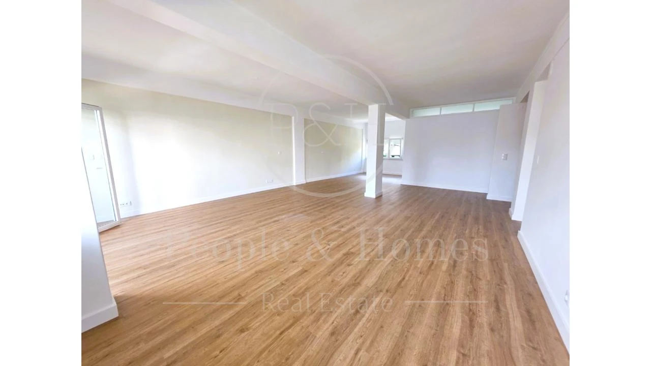 Apartamento T3 para Arrendamento em Estrela Foto 11