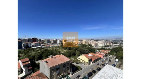 Apartamento T1 para Venda em Mafamude e Vilar do Paraíso