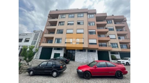 Apartamento T1 para Venda em Mafamude e Vilar do Paraíso