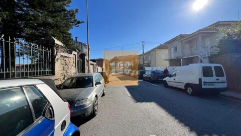 Apartamento T1 para Venda em Mafamude e Vilar do Paraíso