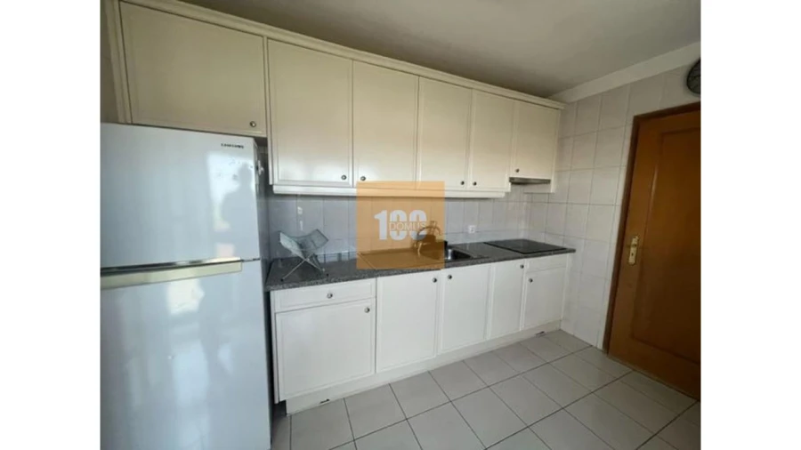 Apartamento T1 para Venda em Mafamude e Vilar do Paraíso Foto 11