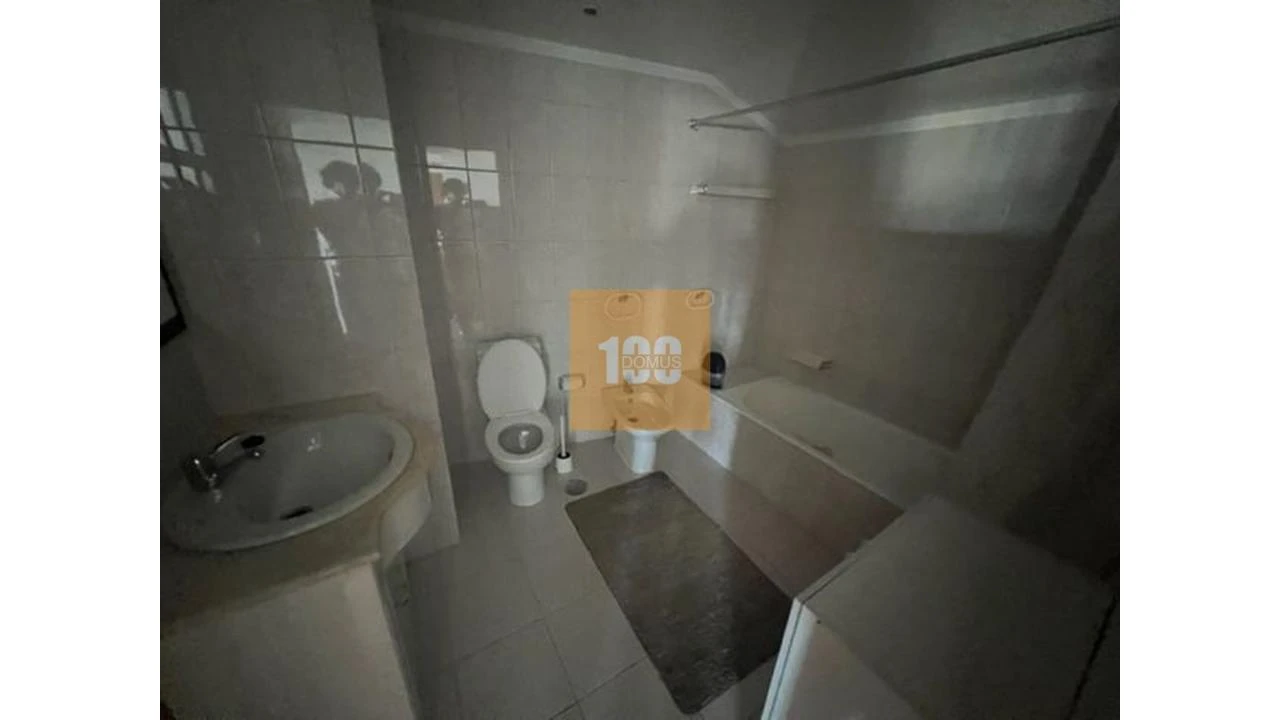 Apartamento T1 para Venda em Mafamude e Vilar do Paraíso Foto 14