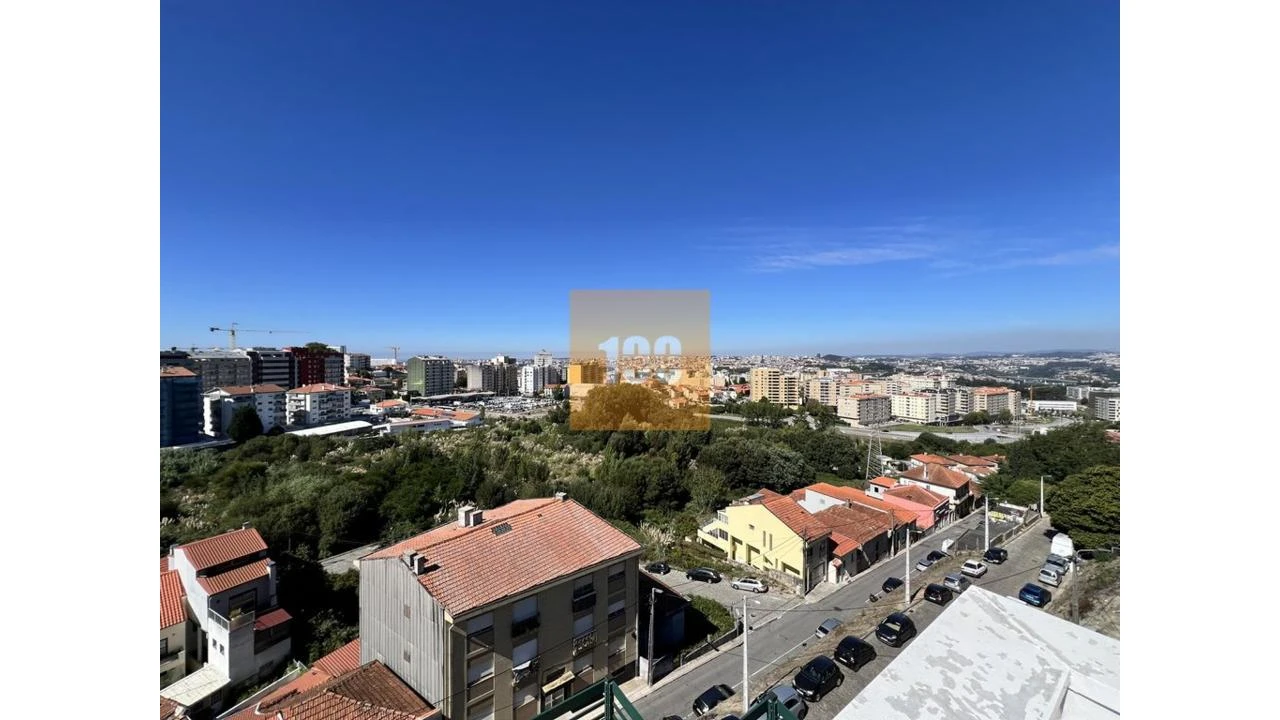 Apartamento T1 para Venda em Mafamude e Vilar do Paraíso Foto 22