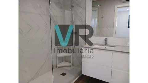 Moradia T3 para Arrendamento em Nogueira, Fraião e Lamaçães