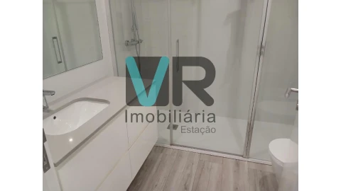 Moradia T3 para Arrendamento em Nogueira, Fraião e Lamaçães
