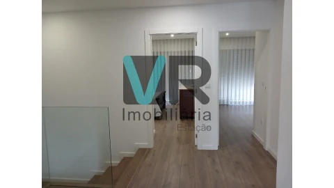 Moradia T3 para Arrendamento em Nogueira, Fraião e Lamaçães