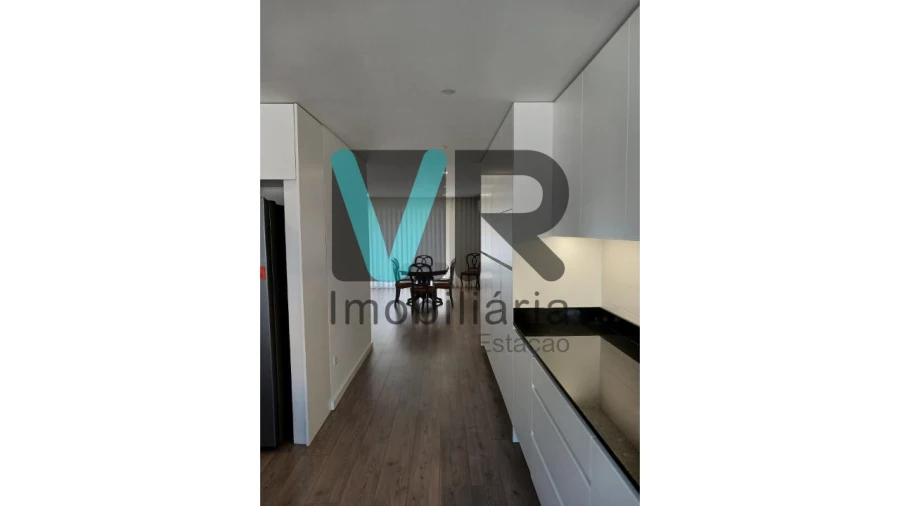 Moradia T3 para Arrendamento em Nogueira, Fraião e Lamaçães Foto 11