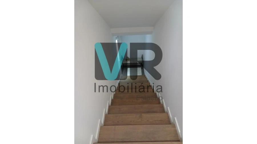 Moradia T3 para Arrendamento em Nogueira, Fraião e Lamaçães Foto 15