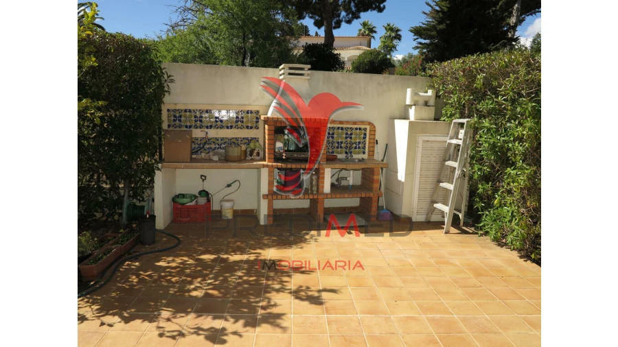 Moradia T4 para Venda em Porches Foto 12